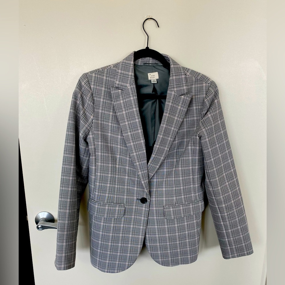 A New Day checked blazer. Size 8. Never worn.